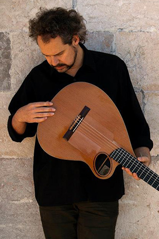 Pedro Jóia, Guitarra