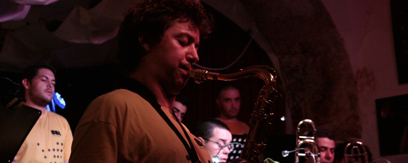Lino Guerreiro. O saxofone e a composição.