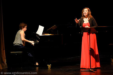 A soprano Ana Maria Pinto, a pianista Joana Resende