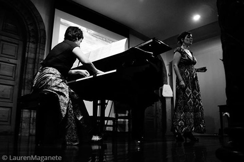 A soprano Ana Maria Pinto, a pianista Joana Resende