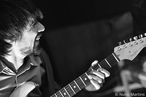 Marcelo dos Reis, guitarra