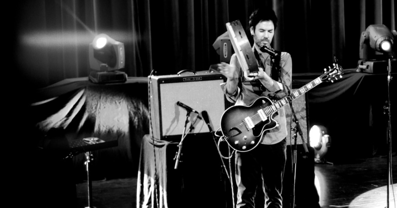 Misty Fest. Dia 1: Piers Faccini e o mundo